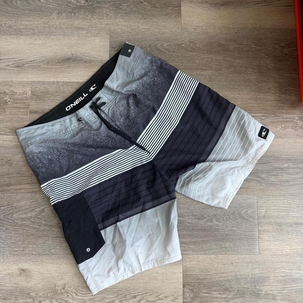 ONeill Mens Black White Gray Striped Board Shorts Adjustable Waist Size 38